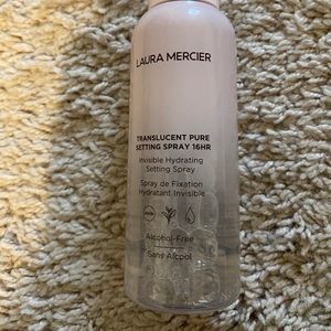 Brand new in box Laura Mercier Translucent Pure Setting Spray